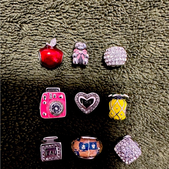 Dijes para pulseras o cadenas de cuello - Picture 1 of 2